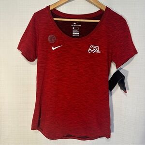USA Hockey The Nike Tee Dri Fit Red Scoopneck Short Sleeve Top Size Small